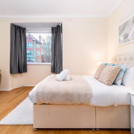 Luxury 3 Bedroom House - Harborne - Parking - Garden - Wifi & Netflix 122G Birmingam Exterior foto